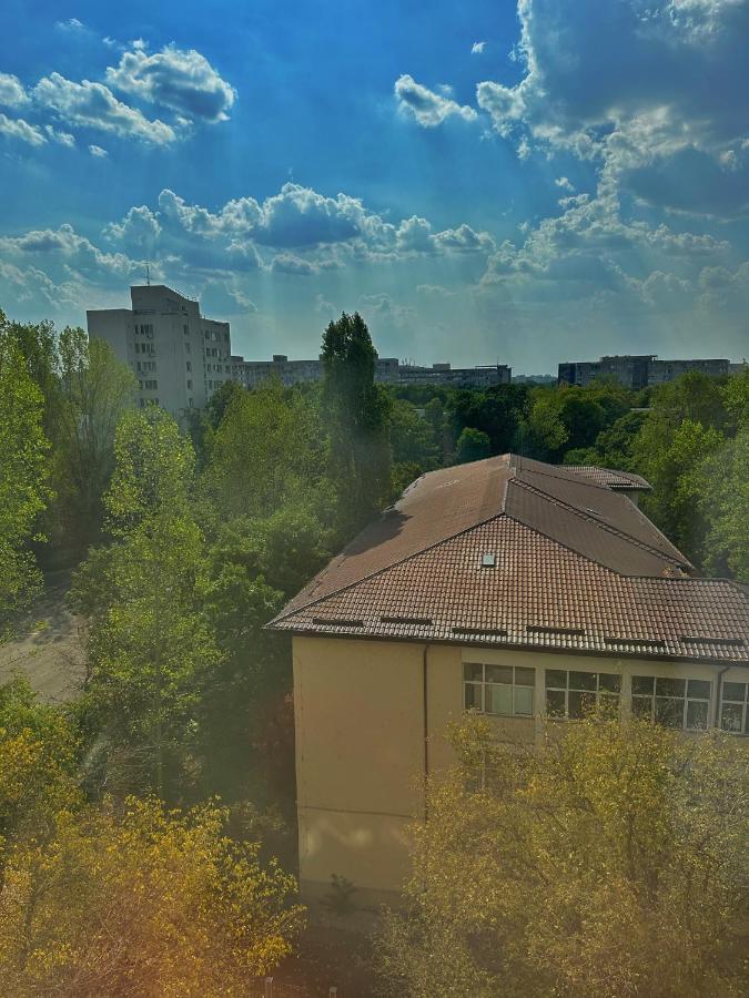 Studio Garsoniera 552 Bucureşti Ngoại thất bức ảnh