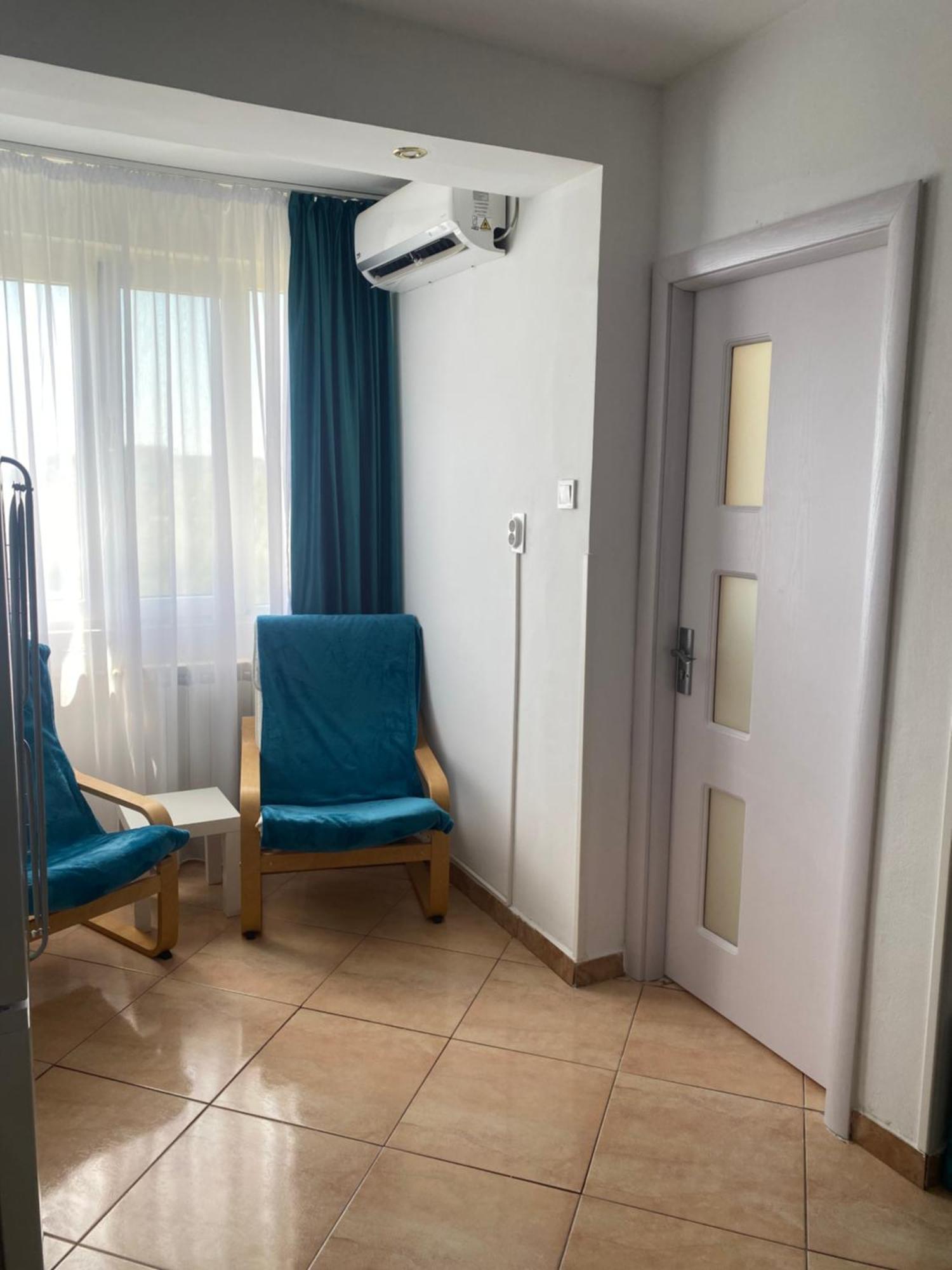 Studio Garsoniera 552 Bucureşti Ngoại thất bức ảnh
