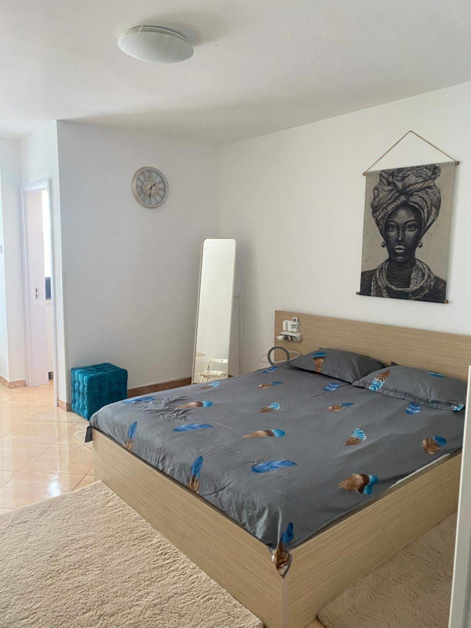 Studio Garsoniera 552 Bucureşti Ngoại thất bức ảnh