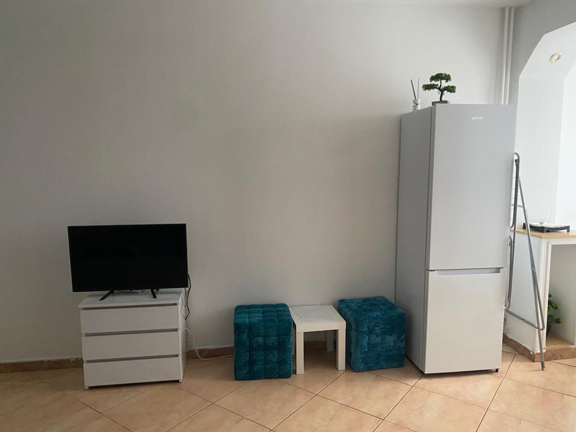 Studio Garsoniera 552 Bucureşti Ngoại thất bức ảnh
